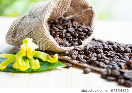 Coffee brown bean medium roasted on sack 67154855