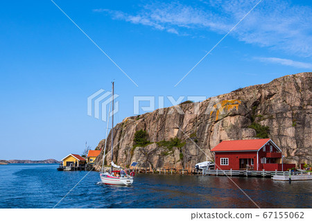 View to the city Hamburgsund in Sweden View to the city Hamburgsund in Sweden 67155062