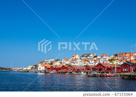 View to the city Fjaellbacka in Sweden View to the city Fjaellbacka in Sweden 67155064