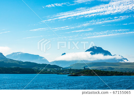 Coast on the Lofoten islands in Norway Coast on the Lofoten islands in Norway 67155065