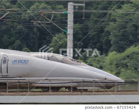 Series 500 Kodama running on the Chikusa River Bridge on the Sanyo Shinkansen Series 500 Kodama running on the Chikusa River Bridge on the Sanyo Shinkansen 67155424