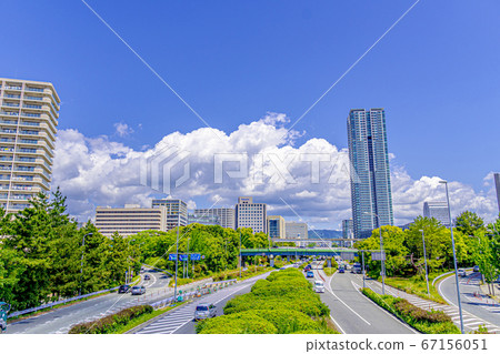 Shin-Midosuji near Senri Chuo 67156051