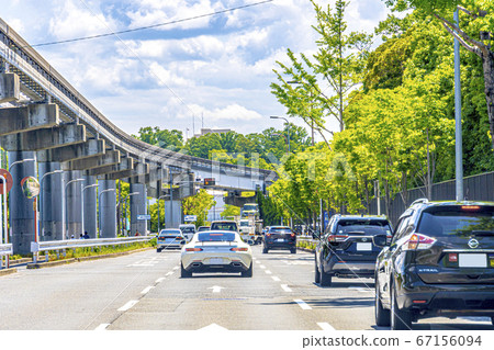 Suburb road image 67156094