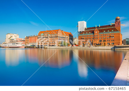 Malmo cityscape reflected in water, Sweden Malmo cityscape reflected in water, Sweden 67158465