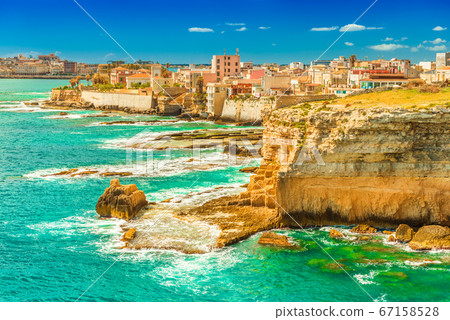 Beautiful seascape in Syracuse, Sicily, Italy 67158528