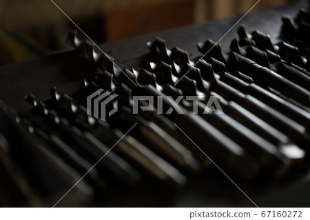 drill 67160272