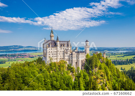 Famous Neuschwanstein Castle with scenic mountain 67160662