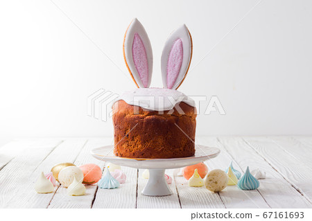 Minimalistic style Easter cake decor, white background 67161693