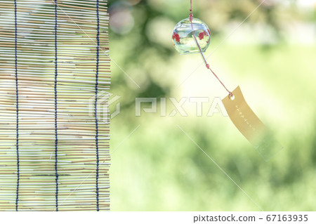 Blind and wind chimes Blind and wind chimes 67163935