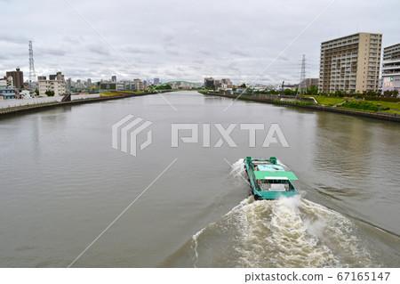 Sumida River overlooking Odaibashi 67165147