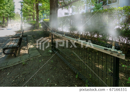 Chuo Ward Hamacho Park Mist Shower 67166331