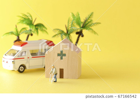 Image cut taken from a hospital using a model for discharge and transfer Image cut taken from a hospital using a model for discharge and transfer 67166542