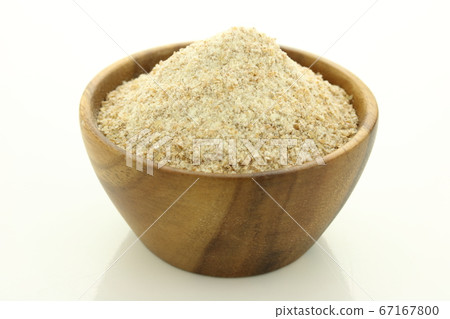 北海道的全麥麵粉 67167800