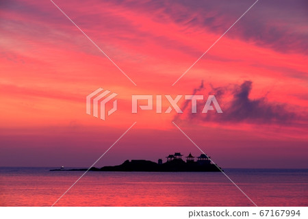 Hi山海岸的東島和龍宮城 67167994