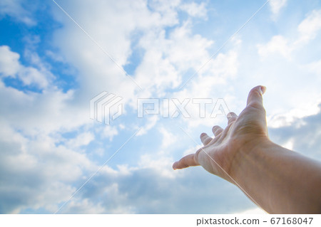 手2到達天空 手2到達天空 67168047