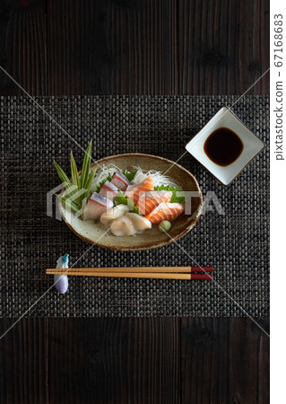 Assortment of 3 Sashimi Assortment of 3 Sashimi 67168683
