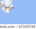 男孩的腿 67169748