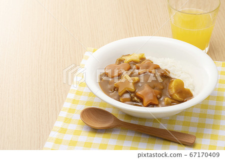 兒童咖哩飯 67170409