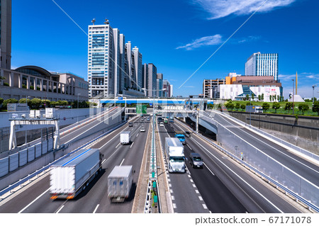 <<Tokyo>> Traffic image, Shuto Expressway Wangan Line <<Tokyo>> Traffic image, Shuto Expressway Wangan Line 67171078