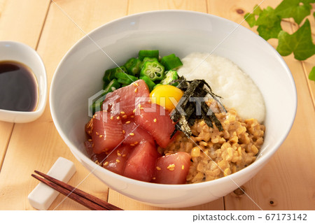 Sticky rice cake 67173142