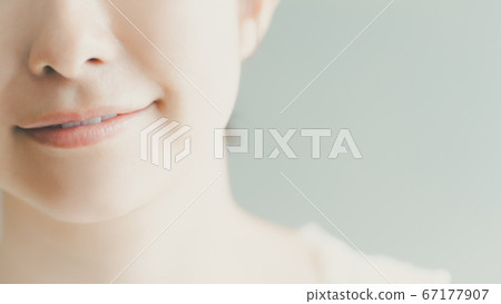 30多歲的女人笑 67177907