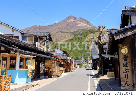 大分縣由布院Yufudake和Yunotsubo Kaido 大分縣由布院Yufudake和Yunotsubo Kaido 67181071