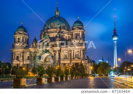 Berlin Cathedral with TV tower at night, Germany Berlin Cathedral with TV tower at night, Germany 67183484