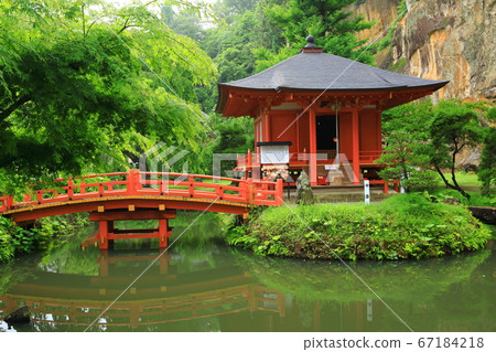 World Heritage Hiraizumi Summer Tatsuya Cave Bishamon-do World Heritage Hiraizumi Summer Tatsuya Cave Bishamon-do 67184218