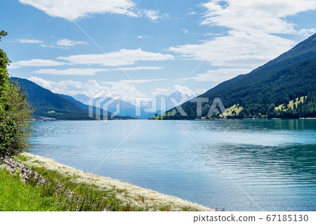 Beautiful view to Lago di Resia, Lake Reschen, 67185130