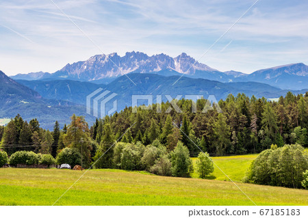 Landscape view of the mountains in South Tyrol, 67185183