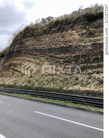 Strata - STRATUM - Strata - STRATUM - 67187397