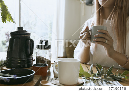 Woman break time in the room Woman break time in the room 67190156