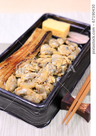 Delicious eel and clams Delicious eel and clams 67190430