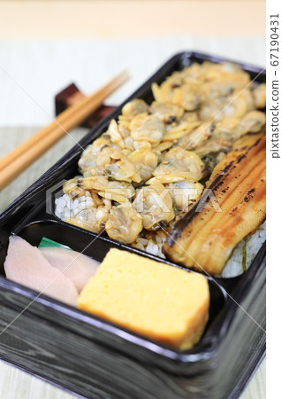 Delicious eel and clams Delicious eel and clams 67190431