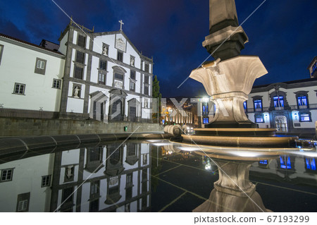 PORTUGAL MADEIRA FUNCHAL FLOWER CITY 67193299