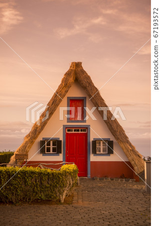 PORTUGAL MADEIRA SANTANA PORTUGAL MADEIRA SANTANA 67193572