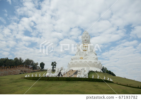 THAILAND CHIANG RAI WAT HUAY PLA KANG 67193782