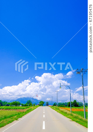 Blue sky and road 67195476