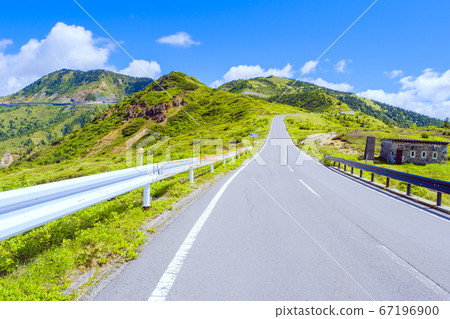 Shiga Kusatsu Kogen route in early summer 67196900