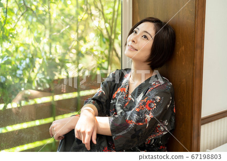 美麗的女人 67198803