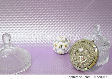 華麗的水晶和銀飾品 華麗的水晶和銀飾品 67200149