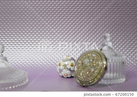 Gorgeous ornaments in crystal and silver Gorgeous ornaments in crystal and silver 67200150