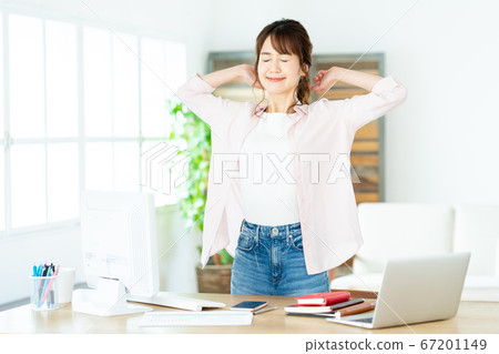 Telework Female Living Lifestyle Casual Telework Female Living Lifestyle Casual 67201149