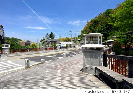 "Taikobashi" over the Arima River of Arima Onsen / Sankoyu, Japan "Taikobashi" over the Arima River of Arima Onsen / Sankoyu, Japan 67201987