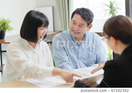 保險徵集夫婦 67202302