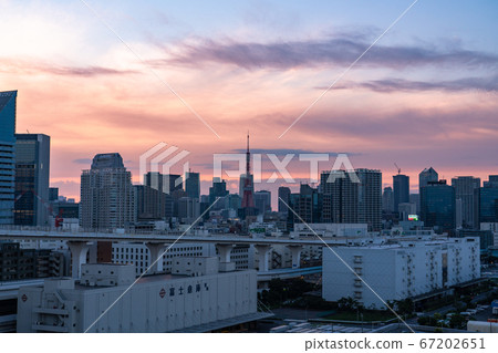 <<Tokyo>> Tokyo's dusk and waterfront <<Tokyo>> Tokyo's dusk and waterfront 67202651