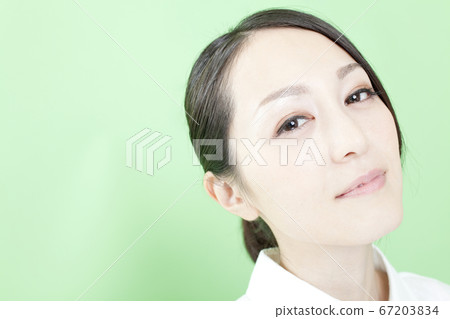 OL Portrait 67203834