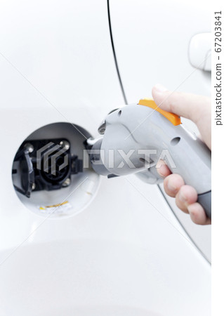 Charging of electric vehicle 67203841