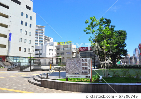 Fujisawa City, Kanagawa Prefecture Fujisawa Station North Exit Square 2F Deck and Townscape 67206749
