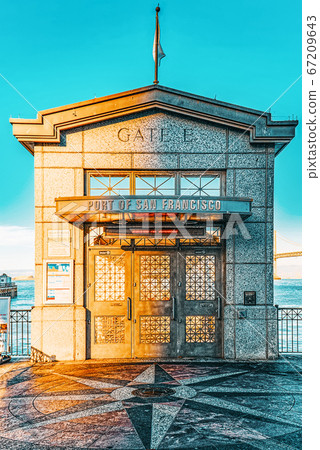 Ocean Quay in the north of San Francisco. Ocean Quay in the north of San Francisco. 67209643